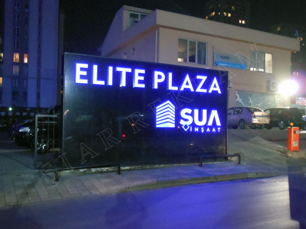 elit-plaza-0